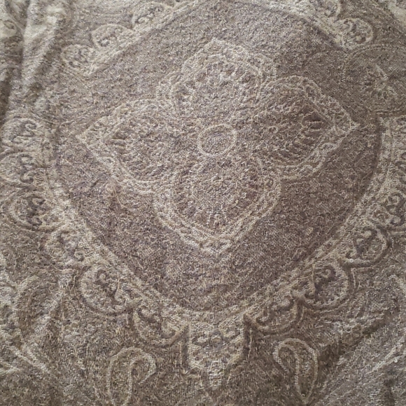 RH Preloved Woven Blanket - Picture 4 of 10
